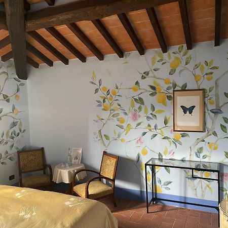 Al Giardino Degli Etruschi Pensionat Chiusi Exteriör bild