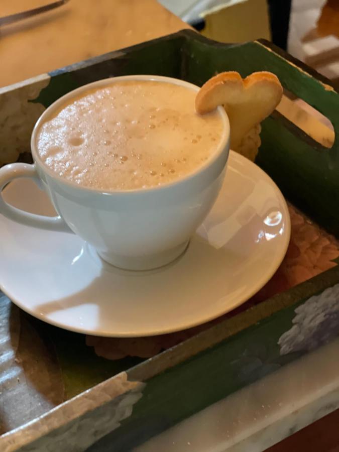 Al Giardino Degli Etruschi Pensionat Chiusi Exteriör bild