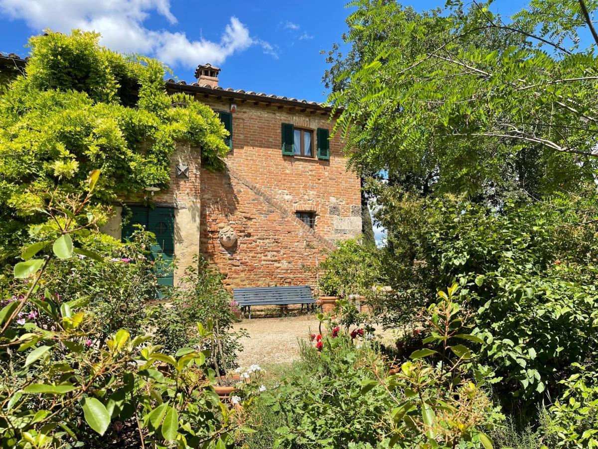 Al Giardino Degli Etruschi Pensionat Chiusi Exteriör bild