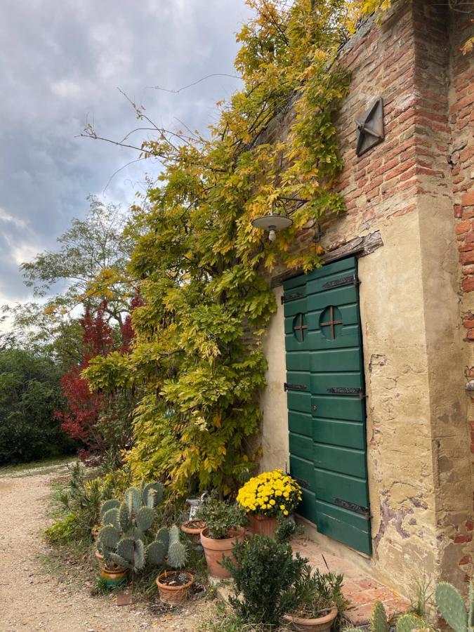 Al Giardino Degli Etruschi Pensionat Chiusi Exteriör bild