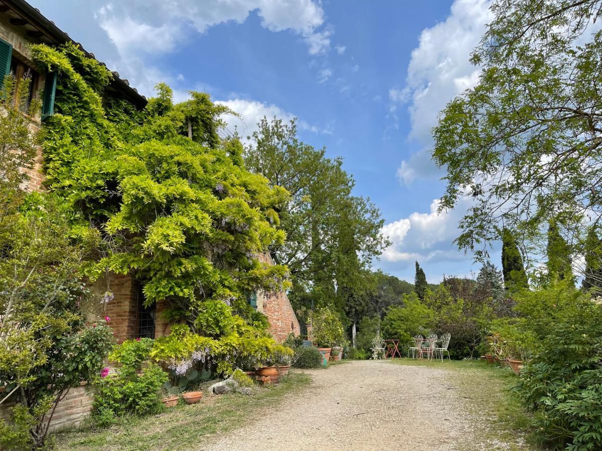 Al Giardino Degli Etruschi Pensionat Chiusi Exteriör bild